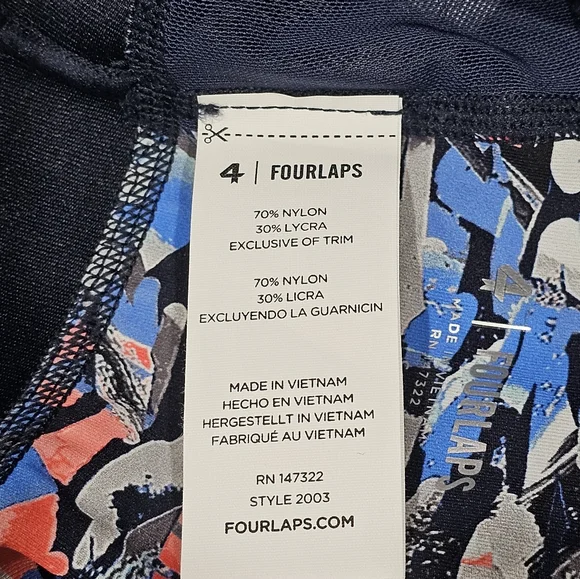 4 Laps Circuit Sports Bra In Confetti Camo Blue Size S NWT MSRP $58 - Picture 6 of 11